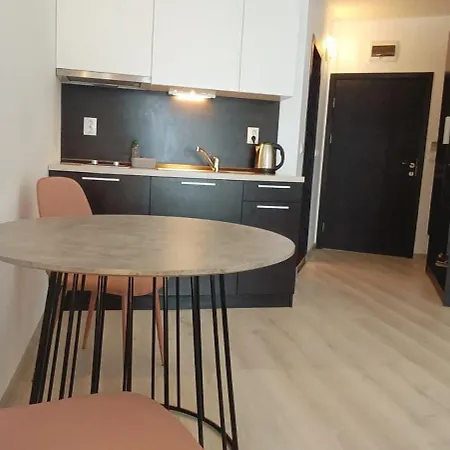 Atlantis Apartment