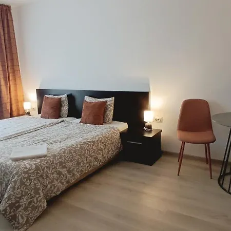 Atlantis Apartment *